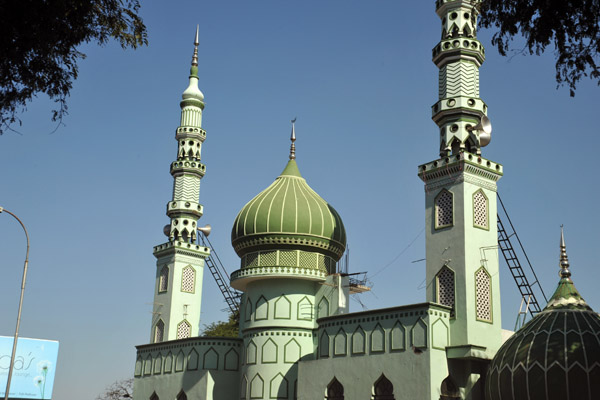 Green mosque along Hussain Sagar lake