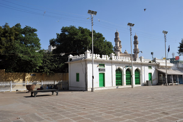 Forecourt, Makkah Masjid, Hyderabad