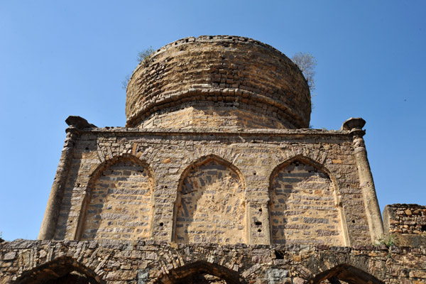Mirza Nizamuddin Tomb - incomplete