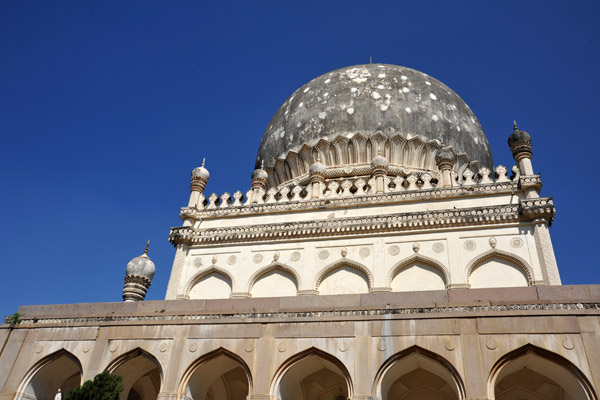 Tomb of Hayat Bakhshi Begum, mother of Abdullah Qutub Shah, the 7th Sultan