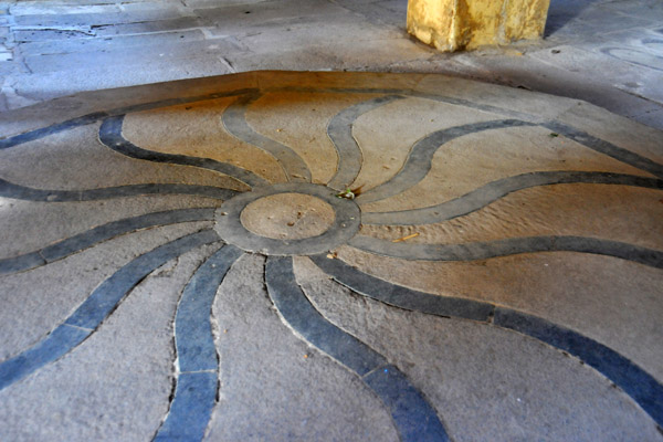 Floor of the Mortuary Bath, Qutb Shahi Tombs