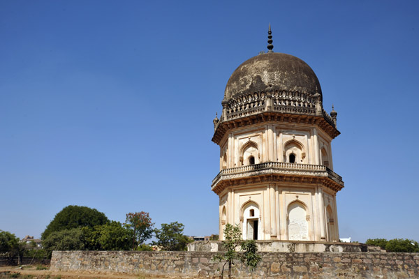 Tomb of the 2nd King, Jamsheed Quli Qutb Shah who reigned 1543-1550