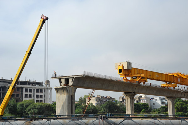 Construction of the Delhi Metro