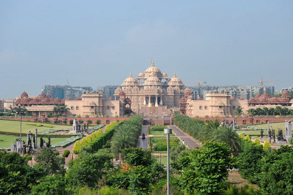 I hadnt heard of Akshardham until I saw it on an Indian tourism poster