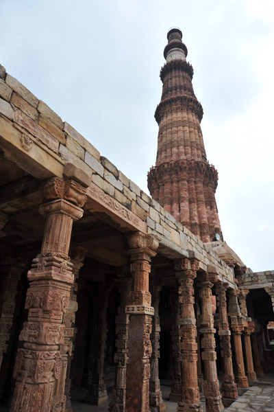 Qutb Minar from the Quwwat ul-Islam Mosque (SE Corner)