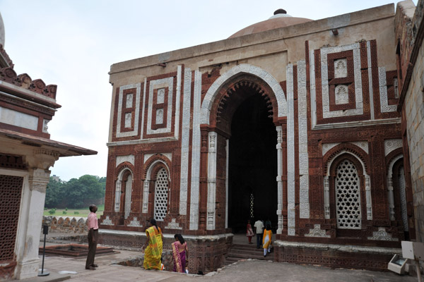 Alai Darwaza Gate, the southern gate to the Qutub Minar Complex