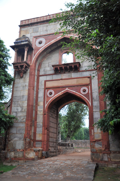 Arab Sarai Gate, 1560