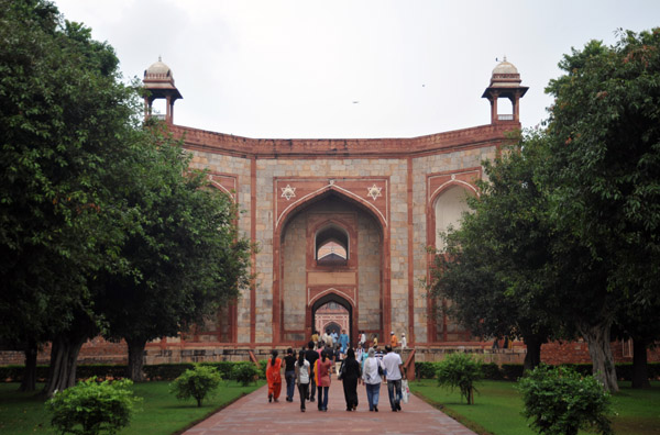 The inner (west) gate to the Tomb of Humayun
