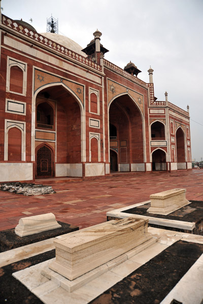 Elevated platform of the Tomb of Humayun