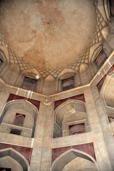 The main dome of the Tomb of Humayun over the burial chamber