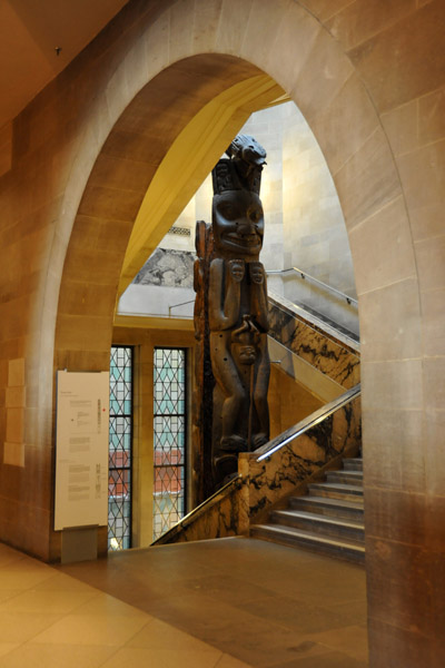 Royal Ontario Museum rotunda