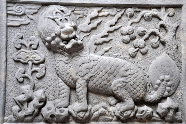 Mythical qilin carved on the tomb gate, ca 1660-1700