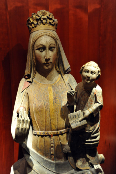 Gothic-style Virgin and Child of Salamanca Cathedral