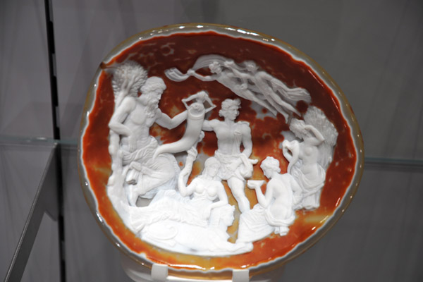 Agate Bowl with scene based on the Tazza Farnese, 2451 carats, Idar-Oberstein, Germany