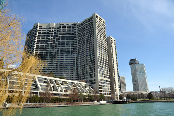 Harbour Square, Toronto