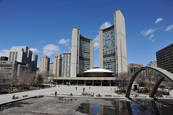 Nathan Philipps Square and the New City Hall, Toronto