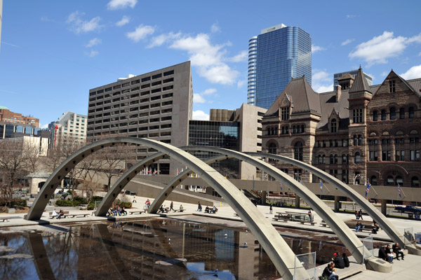 Nathan Philipps Square, Toronto