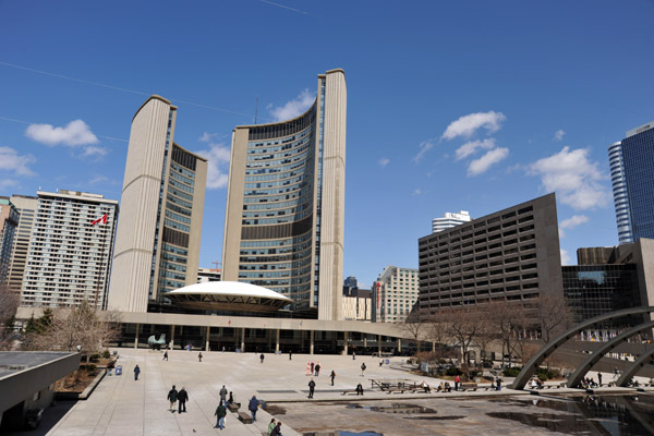 Nathan Philipps Square, New City Hall, Toronto