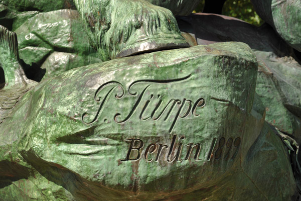 Signature on the Stuhlmannbrunnen- P. Trpe, Berlin-1899