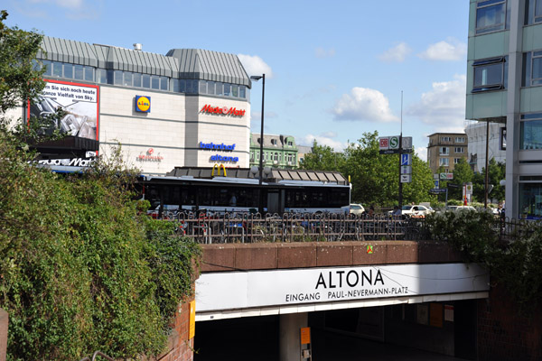 Back at the Altona Station