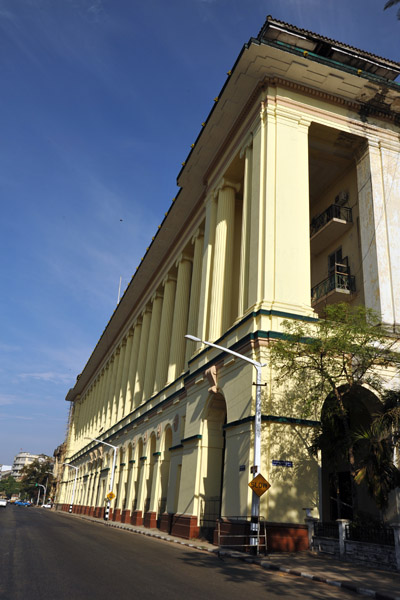 New Law Courts, 1927 (not so new anymore), Strand Road