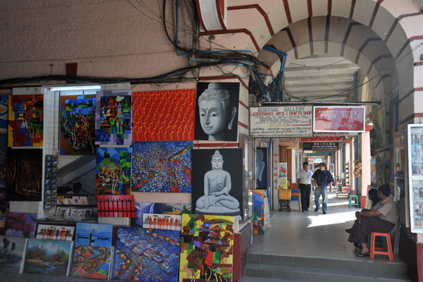 Arcade along Bagyoke Aung San Road, Scott Market