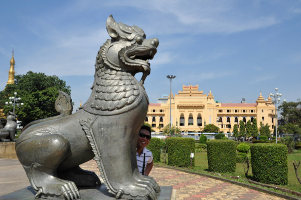 Chinthe - Burmese guardian lion, Mahabandoola Gardens with Yangon City Hall