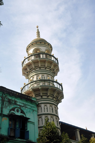 Minaret of the mosque on old Mogul Street (Shwe Bontha St)
