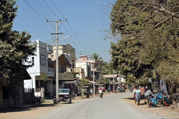 Tada-U, a town 12km north of Mandalay International Airport