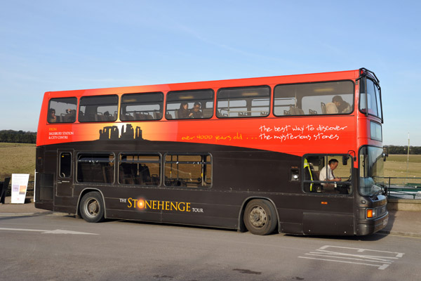 Stonehenge Tour Bus