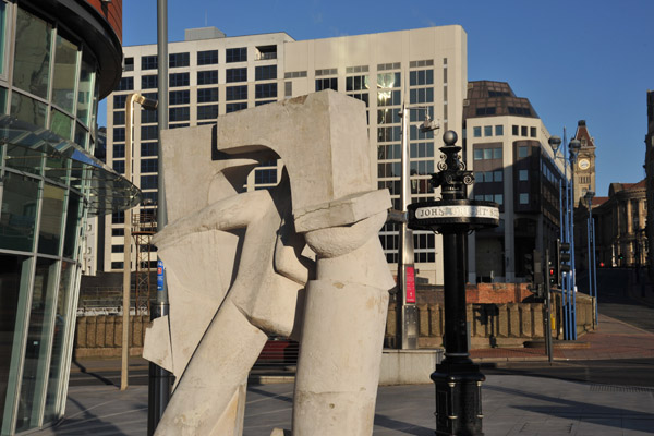 Sculpture on Hill St. at John Bright St, Birmingham