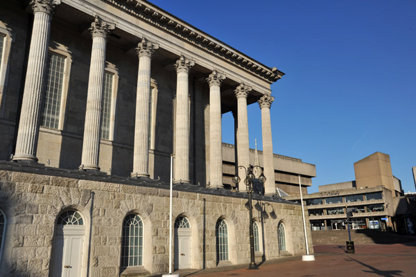 Victoria Square, Birmingham Town Hall