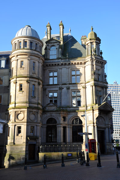 Town Hall Chambers at the top of Pinfold Street, Victoria Square