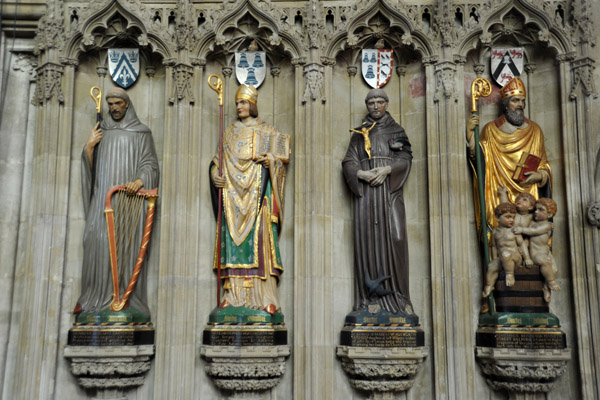 Wordsworth memorials with saints