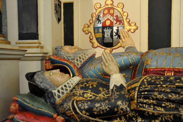 Tomb of a couple, Salisbury Cathedral