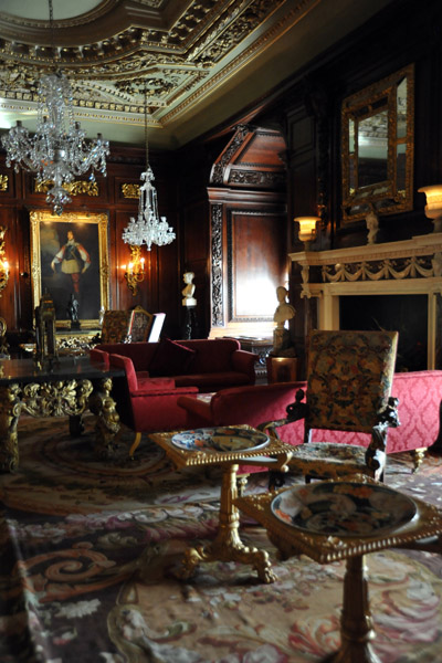 Cedar Drawing Room, Warwick Castle