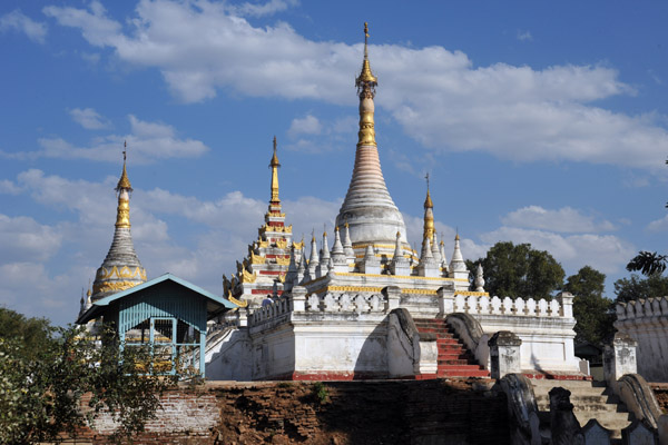 Stupas which predate the Brick Monastery