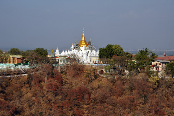 Sagaing Hills pagoda - N21 54.3/E095 59.7