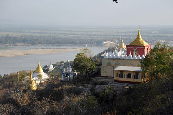 View southeast from Soon U Ponya Shin Pagoda