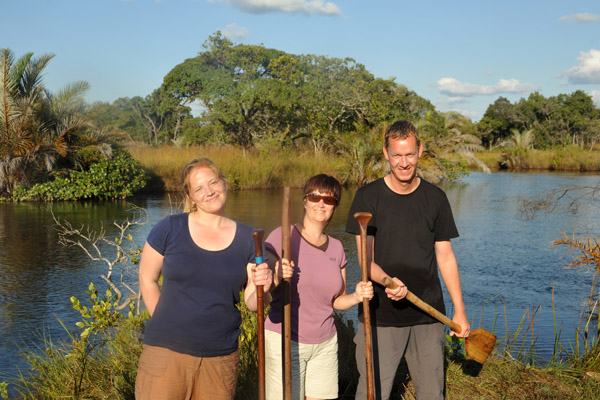 The Crew of Boat #1 - Stephanie, Nicole, Johannes (guide's gone with the boat)