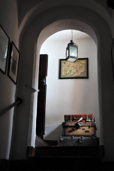 Stairs, Shiva House
