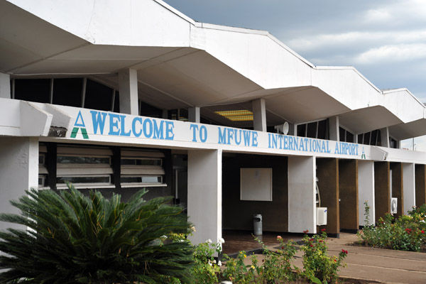 Mfuwe International Airport serving South Luangwa National Park