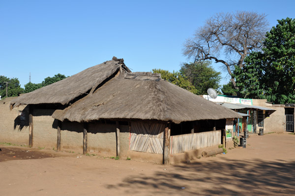 Kakumbi Village at the gate of South Luangwa National Park