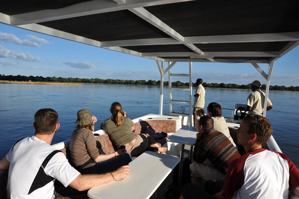 River cruise (mostly) on the Zambian side of the Zambezi River