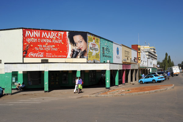 Mosi oa Tunya Road, Livingstone