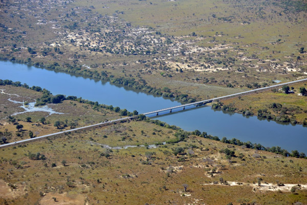 Kafue River Bridge, Highway M9, Kafue National Park