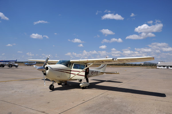 Namibian-registered Cessna 182 (V5-FIS) at Ndola, Zamiba