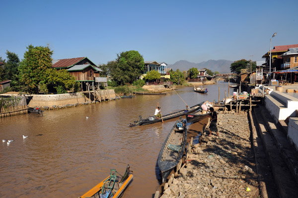 East-West canal linking Ywama with Inle Lake