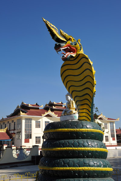 Naga (serpent), Phaung Daw U Pagoda, Ywama