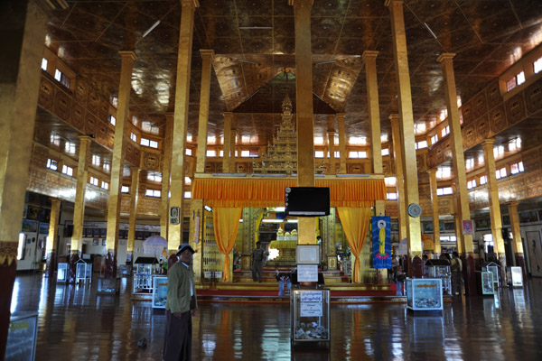 Phaung Daw U Pagoda, the holiest site in southern Shan State